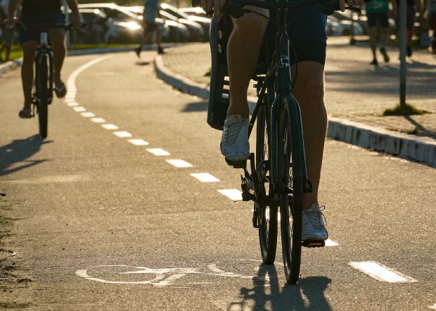 BICICLETA LUGAR ABERTO, Clinicor BD